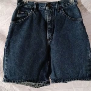 Women shorts
